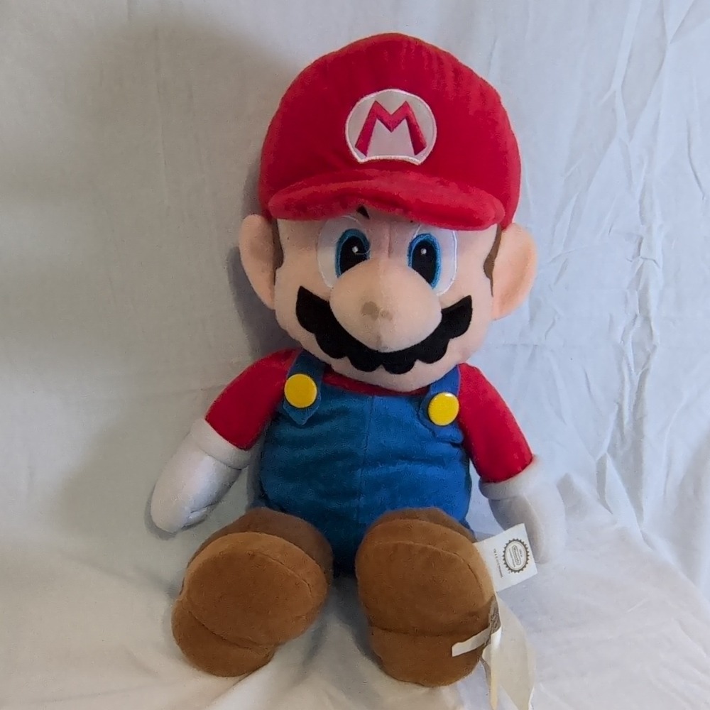 Nintendo Super Mario Bros. Mario Plush Doll Medium 2017 21 inches‎  Washable